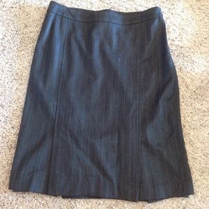 Theory skirt A-line wool grey pinstripe size 8 work business attire